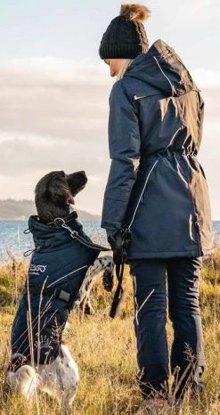 Catago Fir-Tech Trainer Koiran Mantteli, Tummansininen, 35 Cm -Hurtta myymälä catago fir tech trainer dog rug night sky 35 cm 1 1