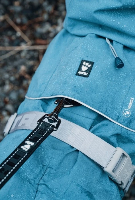 Hurtta Monsoon Coat Blackberry 70 Cm 5 Hurtta Monsoon Coat Blackberry 70 Cm - Image 3