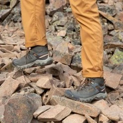 Keen Footwear Keen Targhee III Mid WP -vaelluskengät, Musta/ruskea -Hurtta myymälä keen m s targhee iii mid wp black olive golden brown 16