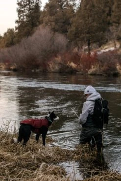 RuffWear Quinzee Jacket Koiran Takki, Oranssi 17 RuffWear Quinzee Jacket Koiran Takki, Oranssi -Hurtta myymälä ruffwear quinzee jacket fired brick 7