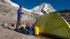 Sea To Summit Drysack Lightweight 13L Yellow -Hurtta myymälä sea to summit drysack lightweight 13l yellow 3